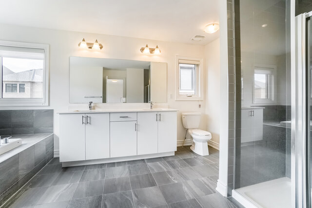33 Holland Vista Street, East Gwillimbury - photo 30