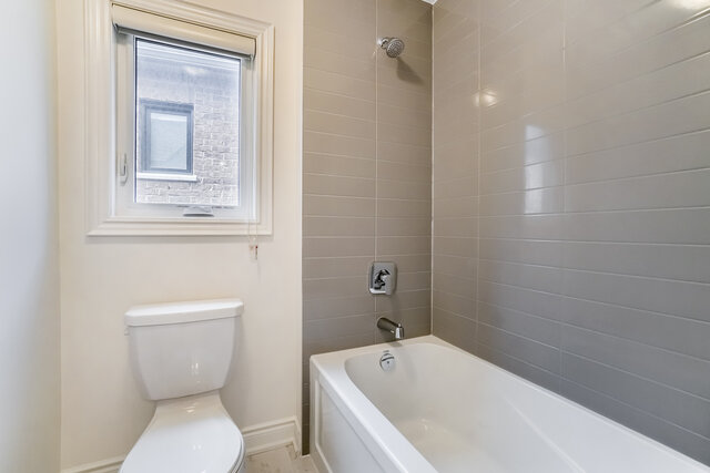 33 Holland Vista Street, East Gwillimbury - photo 38