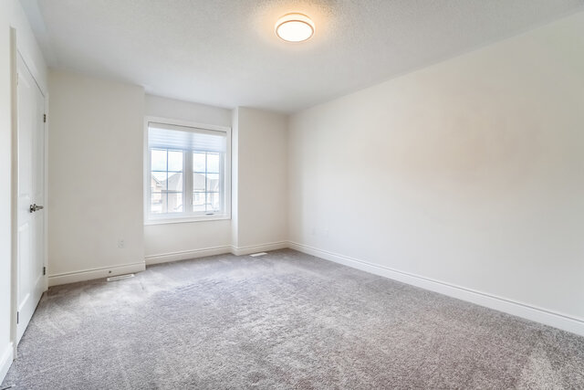 33 Holland Vista Street, East Gwillimbury - photo 39