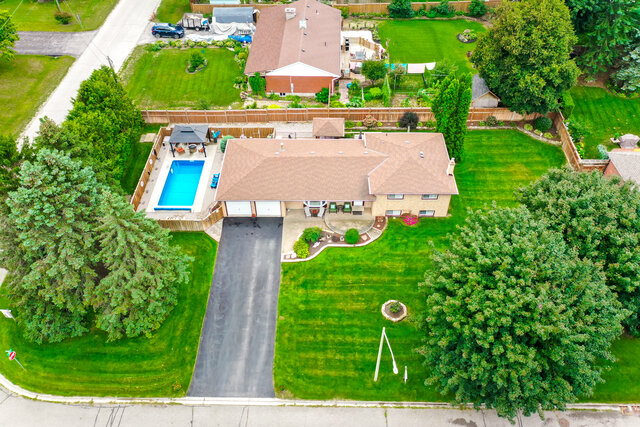 22 John Avenue, Alliston - photo 1