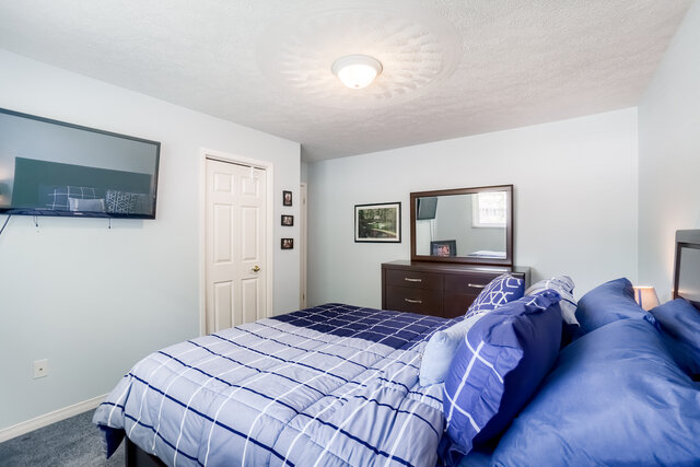 22 John Avenue, Alliston - photo 32
