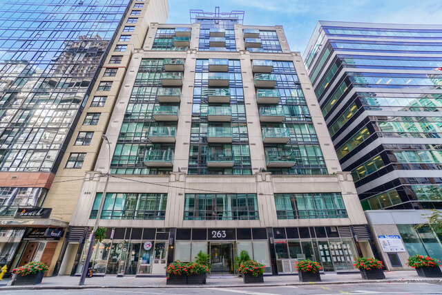 #1101-263 Wellington Street West, Toronto - photo 1