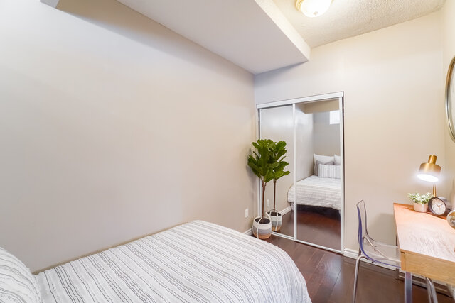 #1101-263 Wellington Street West, Toronto - photo 24