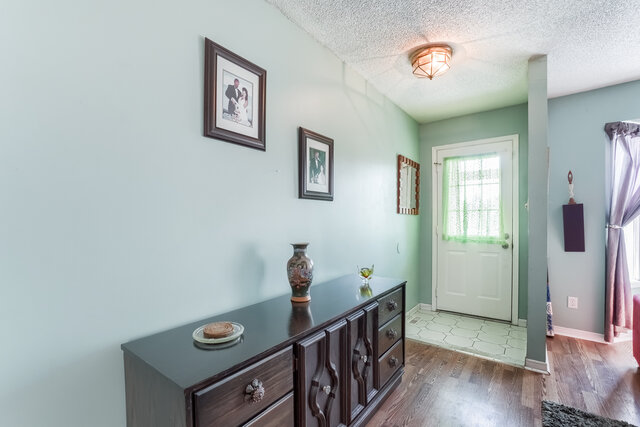 16 Kim Court, Brampton - photo 6