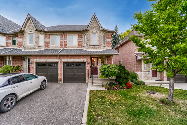 #15-455 Apache Court, Mississauga - photo 1