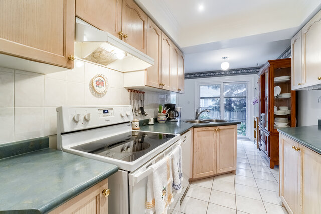 #15-455 Apache Court, Mississauga - photo 12