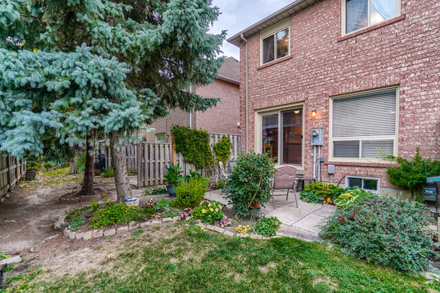 #15-455 Apache Court, Mississauga - photo 27