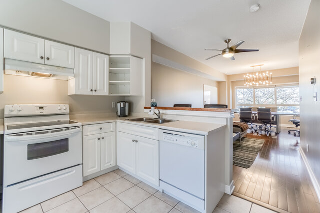 5045 Bidwell commons, Burlington - photo 11