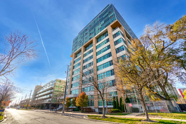 #713-2 Fieldway Road, Etobicoke - photo 1