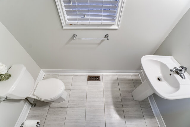 25 Ash Hill Avenue, Caledon - photo 31