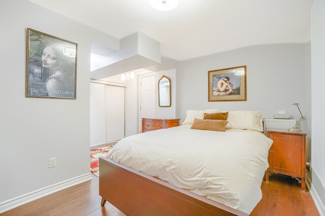 118 Mavety Street, Toronto - photo 18