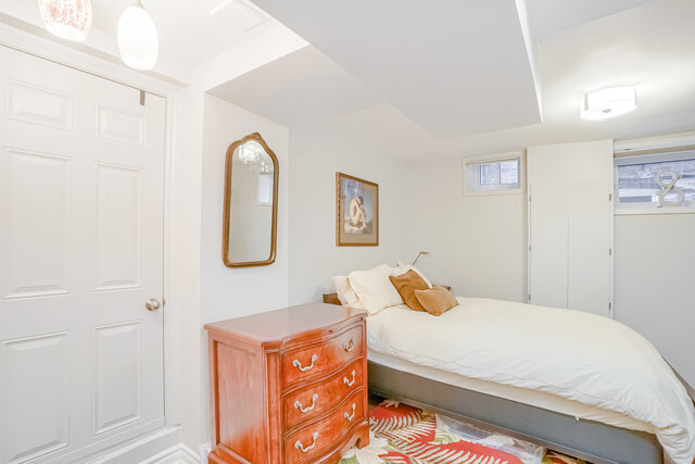 118 Mavety Street, Toronto - photo 21