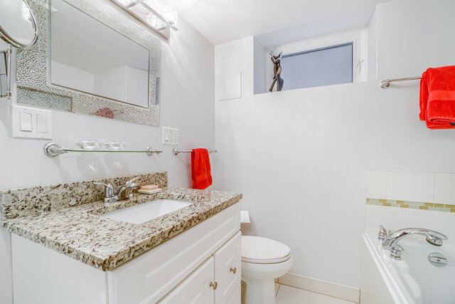 118 Mavety Street, Toronto - photo 24
