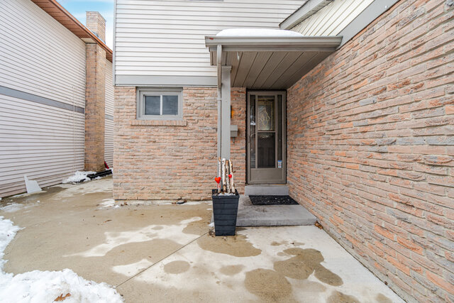 24 Mitchell Avenue, Brampton - photo 6
