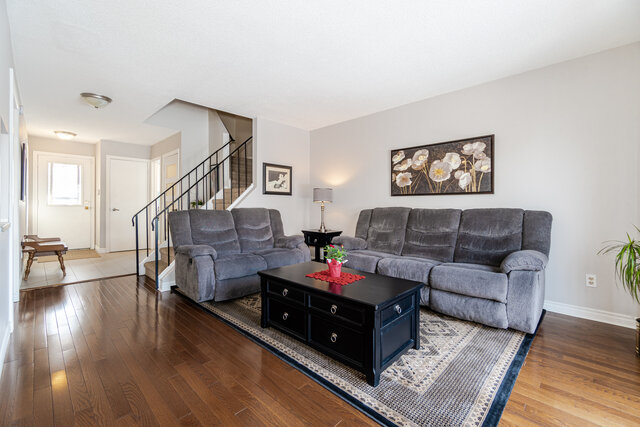 24 Mitchell Avenue, Brampton - photo 9