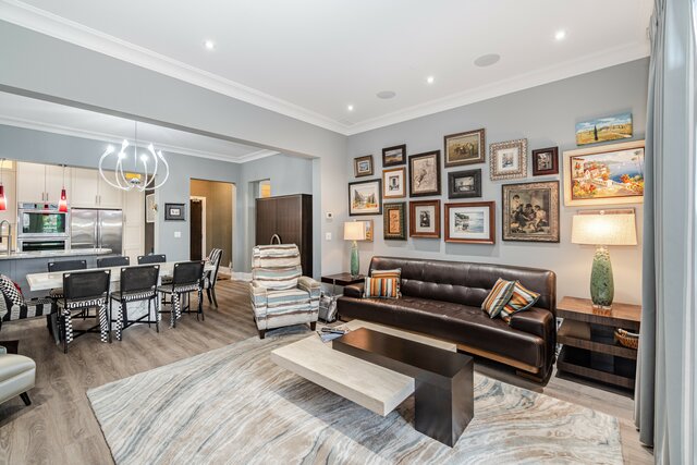 #115-80 Burns Boulevard, King City - photo 4