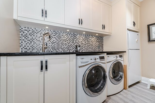 #115-80 Burns Boulevard, King City - photo 26