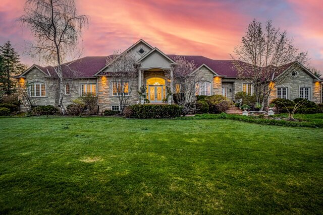 2 Abbitt Crescent, Georgetown - photo 1