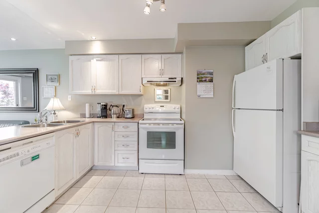 #42-200 Cresthaven Road, Brampton - photo 13