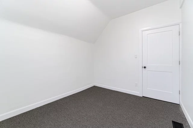 439 Ferguson Avenue North, Hamilton - photo 23