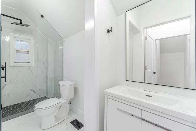 439 Ferguson Avenue North, Hamilton - photo 28