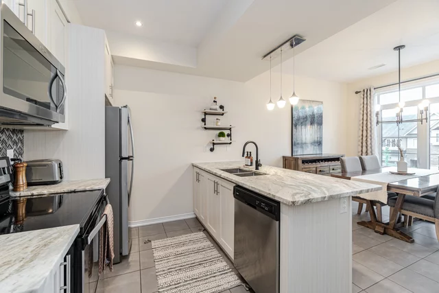 5056 Serena Drive, Beamsville - photo 13