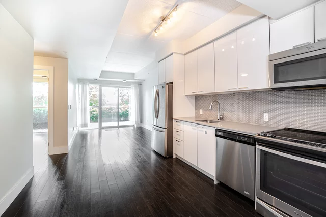 #102-155 St Leger Street, Kitchener - photo 9