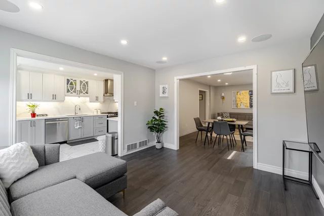16 Sandmere Avenue, Brampton - photo 14