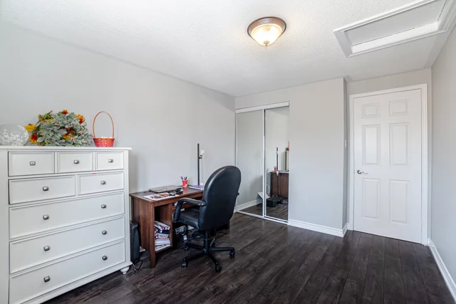 16 Sandmere Avenue, Brampton - photo 30