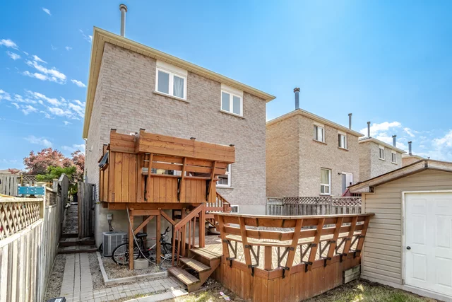 16 Sandmere Avenue, Brampton - photo 43