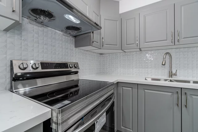 18 Isle Royal Terrace, Brampton - photo 42