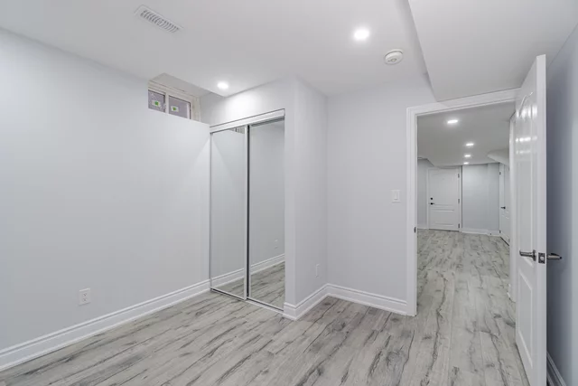 18 Isle Royal Terrace, Brampton - photo 45