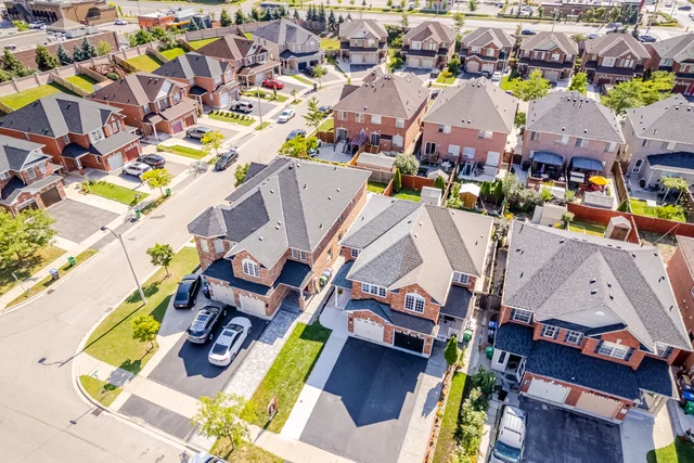 68 Dwyer Drive, Brampton - photo 3