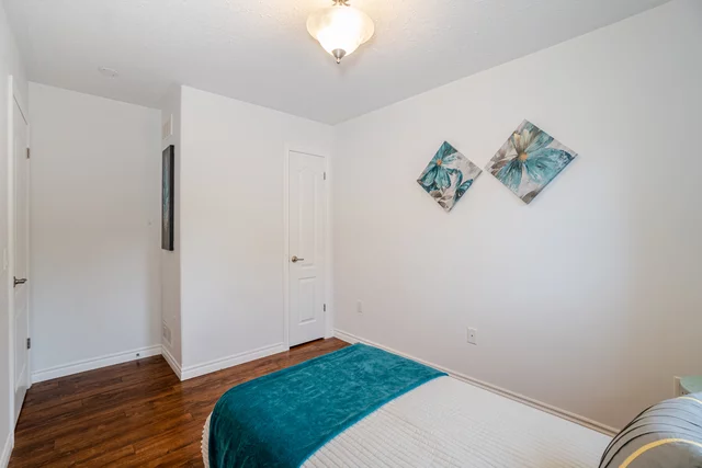 18 Spruce Street, Hillsburgh - photo 44