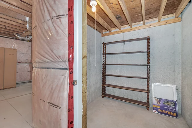 18 Spruce Street, Hillsburgh - photo 52