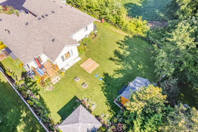18 Spruce Street, Hillsburgh - photo 69