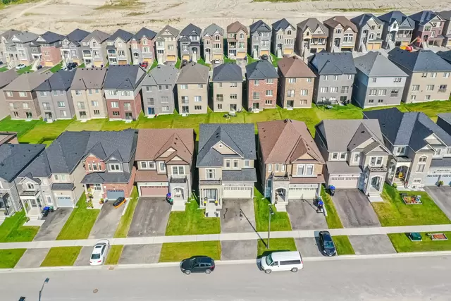 95 Kennedy Boulevard, New Tecumseth - photo 1