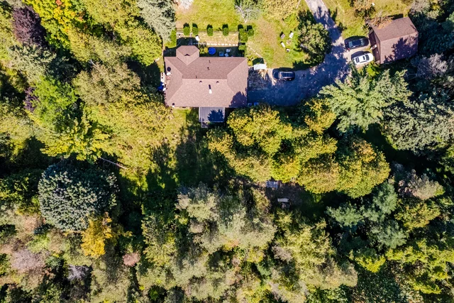 20420 Hurontario Street, Caledon - photo 13