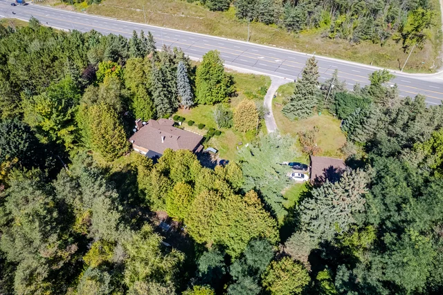 20420 Hurontario Street, Caledon - photo 16