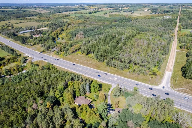 20420 Hurontario Street, Caledon - photo 18