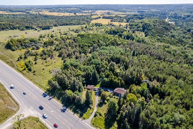 20420 Hurontario Street, Caledon - photo 19