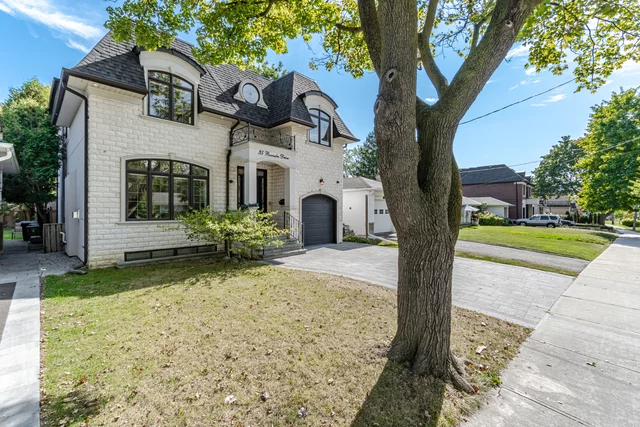 35 Burnelm Drive, Etobicoke - photo 3