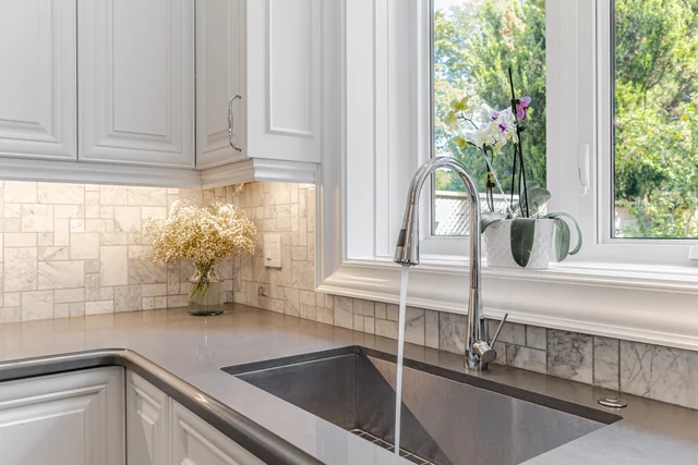 35 Burnelm Drive, Etobicoke - photo 20