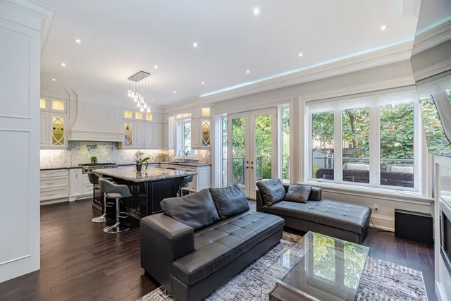 35 Burnelm Drive, Etobicoke - photo 22