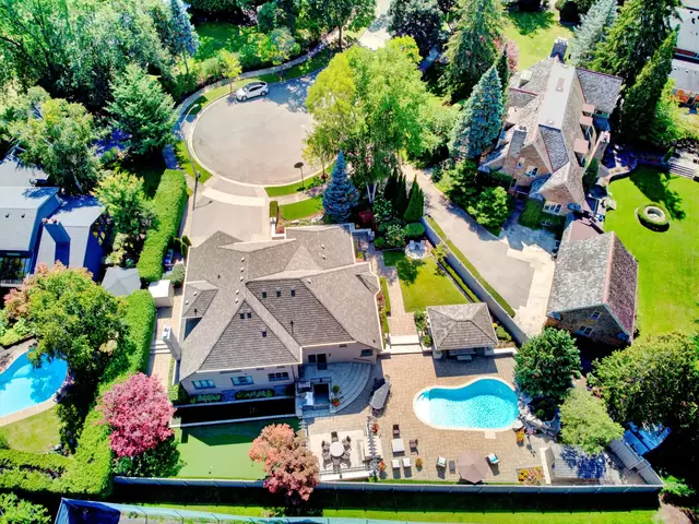 2260Highrivercrt(8).jpg