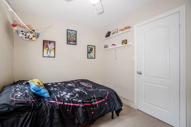 15 Amberwing Landing, Bradford - photo 44