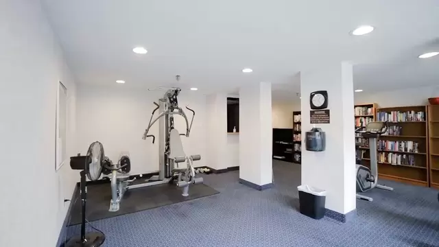 35b-gym.jpg