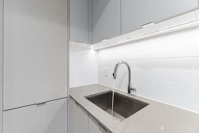 #2404-30 Gibbs Road, Toronto - photo 9