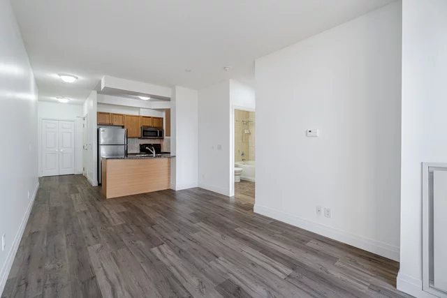 #1212-2379 Central Park Drive, Oakville - photo 15
