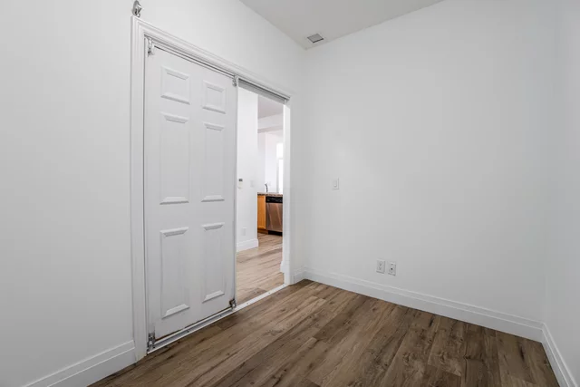 #1212-2379 Central Park Drive, Oakville - photo 21